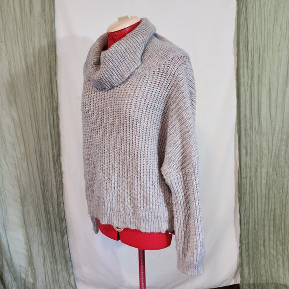 Express Grey Metallic Accents Cowl Turtle Neck Long Sleeves Sweater Size L - Picture 2 of 6